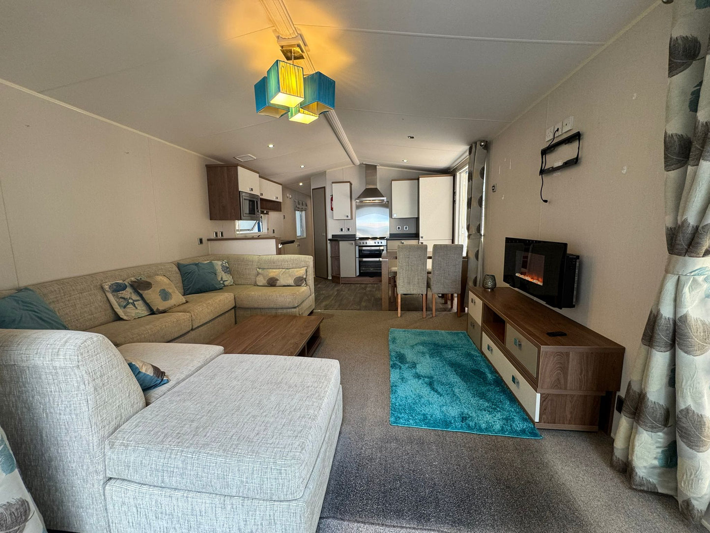 VERKOCHT - Willerby Skyline Super - 12.30 x 3.85 - 2 slaapkamers